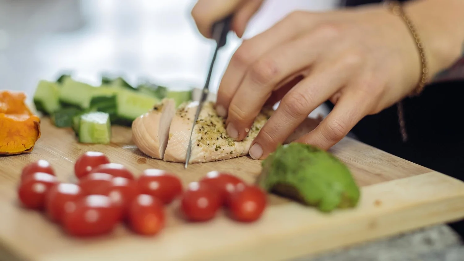 Chopping fresh vegetables